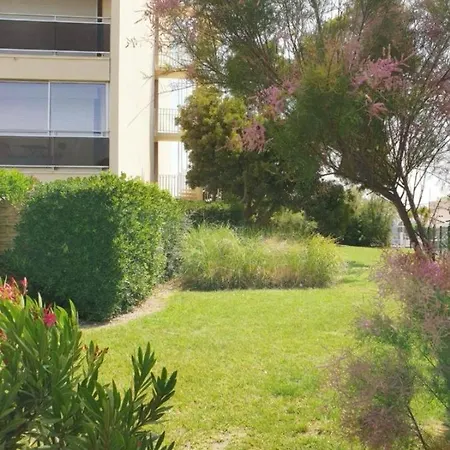 Appartamento Un Date Au Bord De La Piscine *