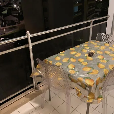 Un Date Au Bord De La Piscine * Canet-en-Roussillon